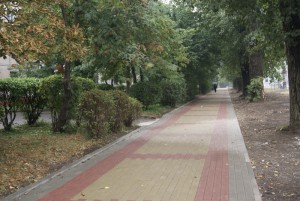 Оновлений тротуар на вул. 15 Квітня