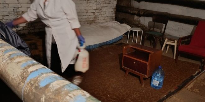 Працівники ПП “Благоустрій” провели дезінсекцію підвалів